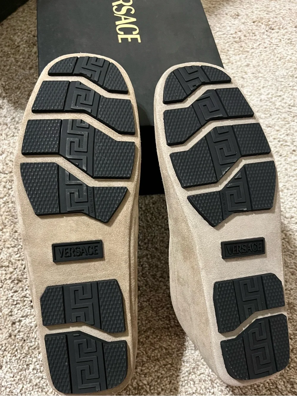 Versace elegant loafers